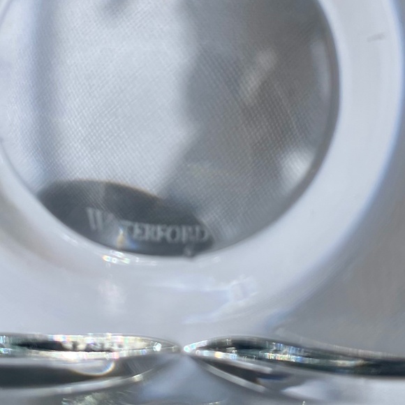 Vintage Waterford Crystal Bowl, Signed - Picture 7 of 7